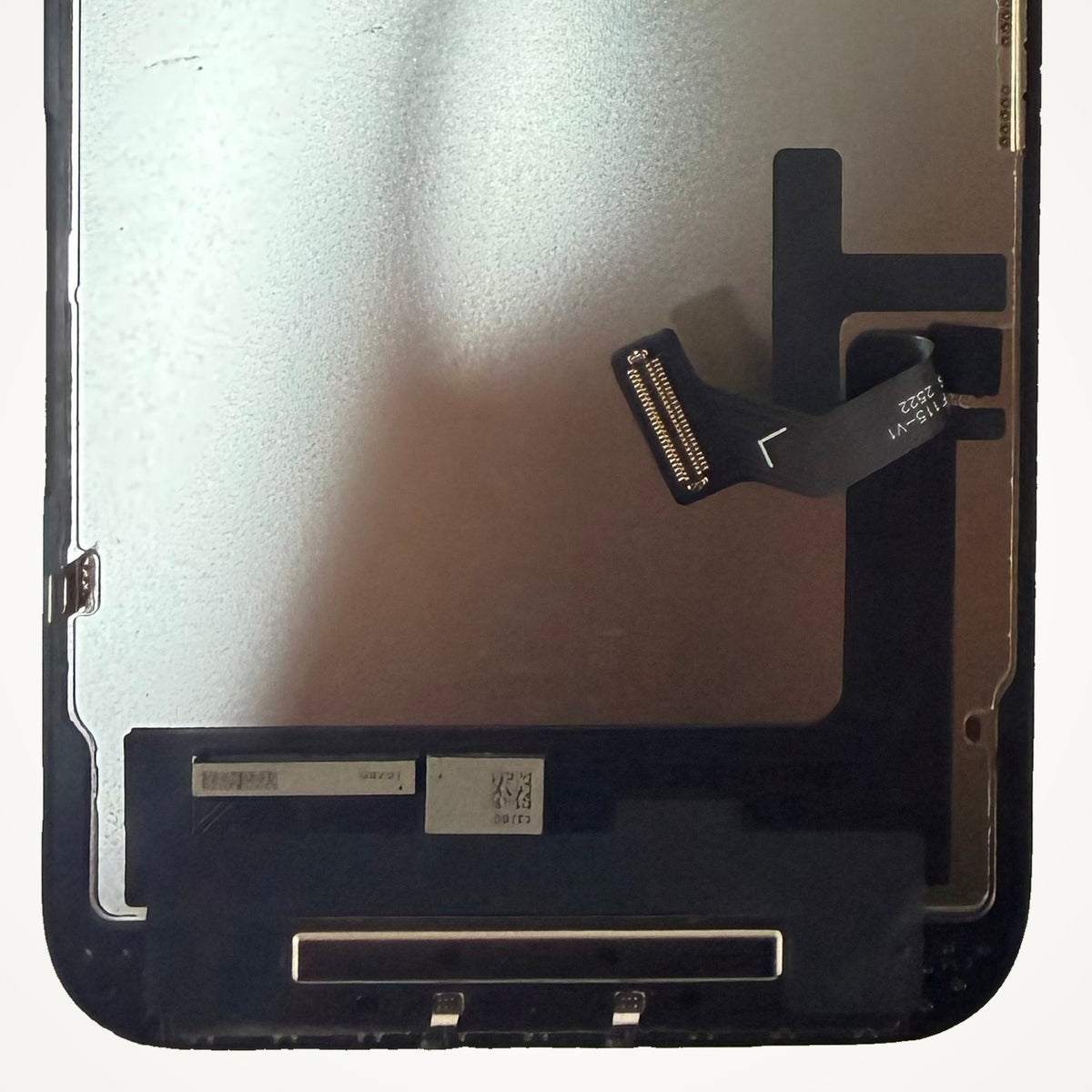 FHD incell LCD screen for iPhone 14, the lower back up close